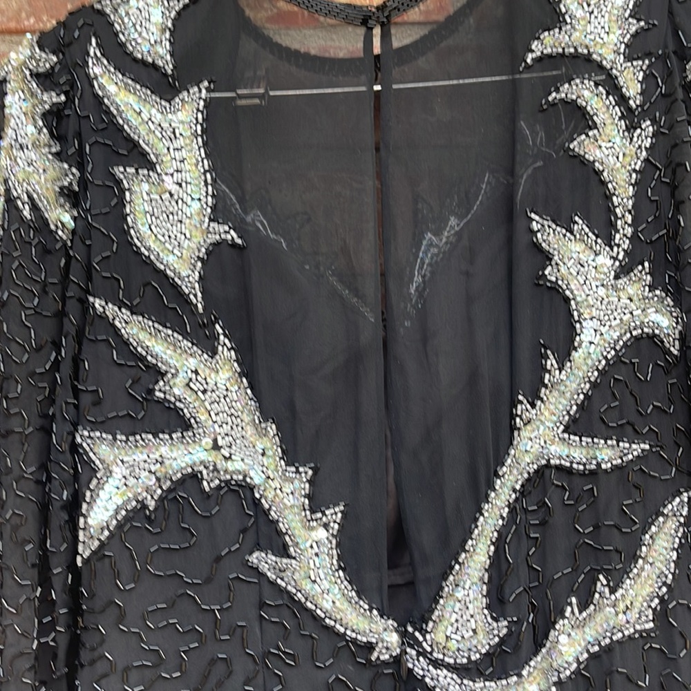Lillie Rubin vintage silk sequence phot does not do justice on this dress. - Picture 7 of 13